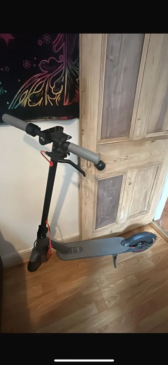 Electric scooter