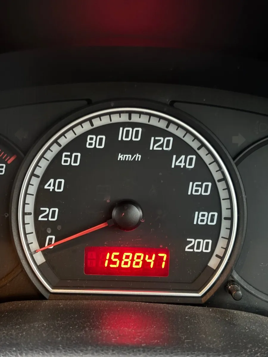 Suzuki Swift 2008 - Image 2