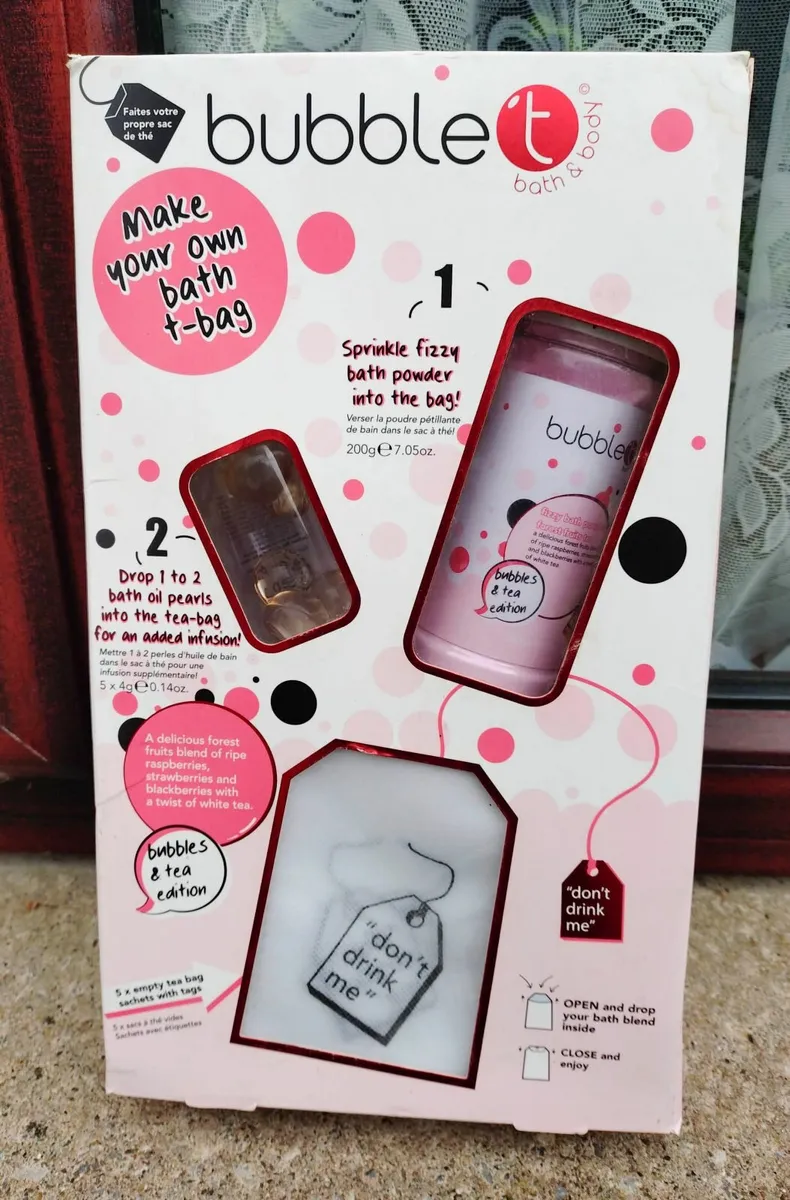Bubble T. Bath & Body Box Set (brand New). - Image 1
