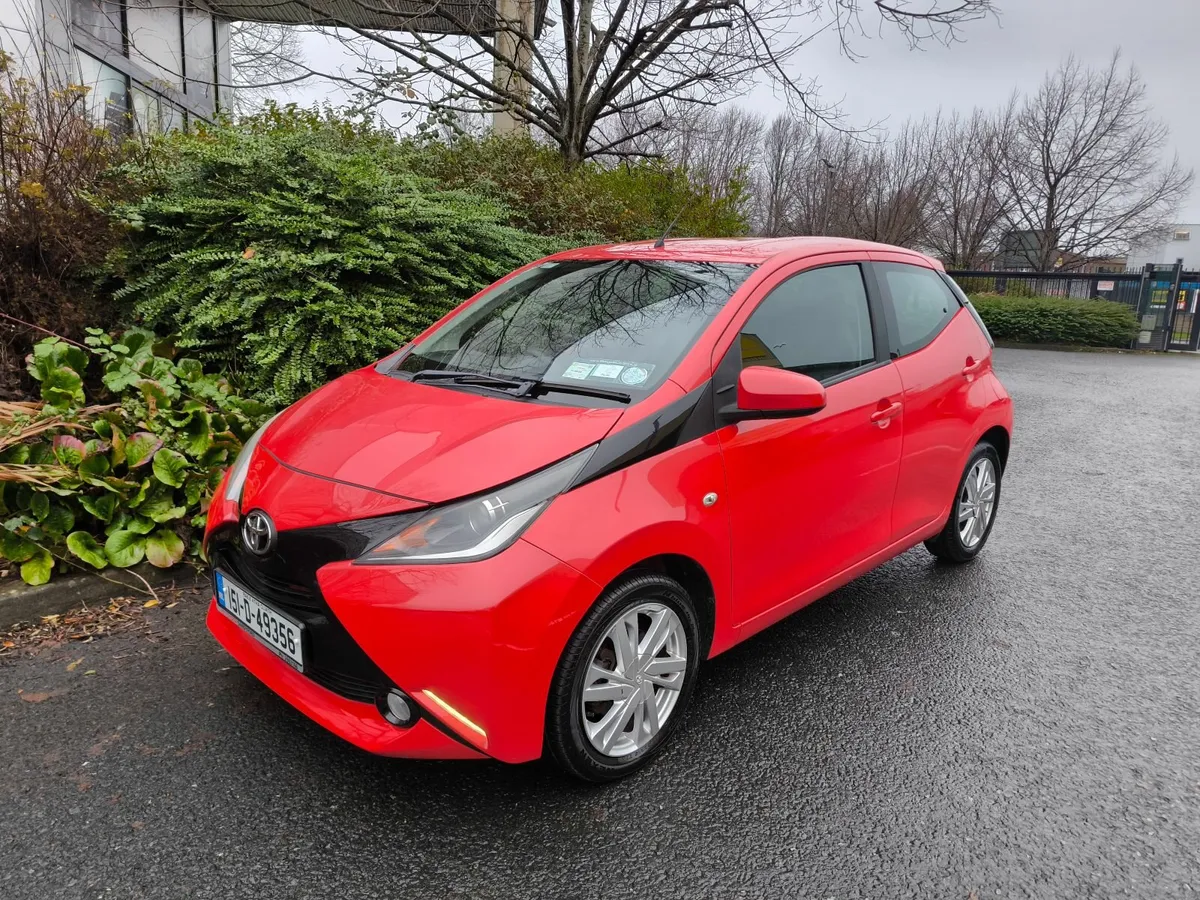 Toyota Aygo 2015 LOW MILAGE LONG TAX & NEW NCT!! - Image 3