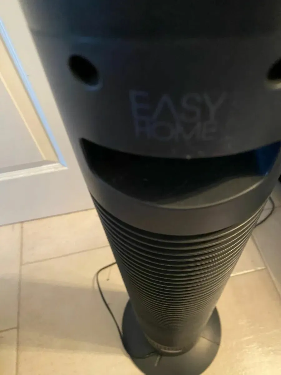 Oscillating Tower Fan with 3 settings and timer - Image 4