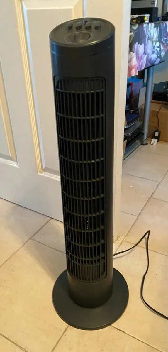Oscillating Tower Fan with 3 settings and timer - Image 1