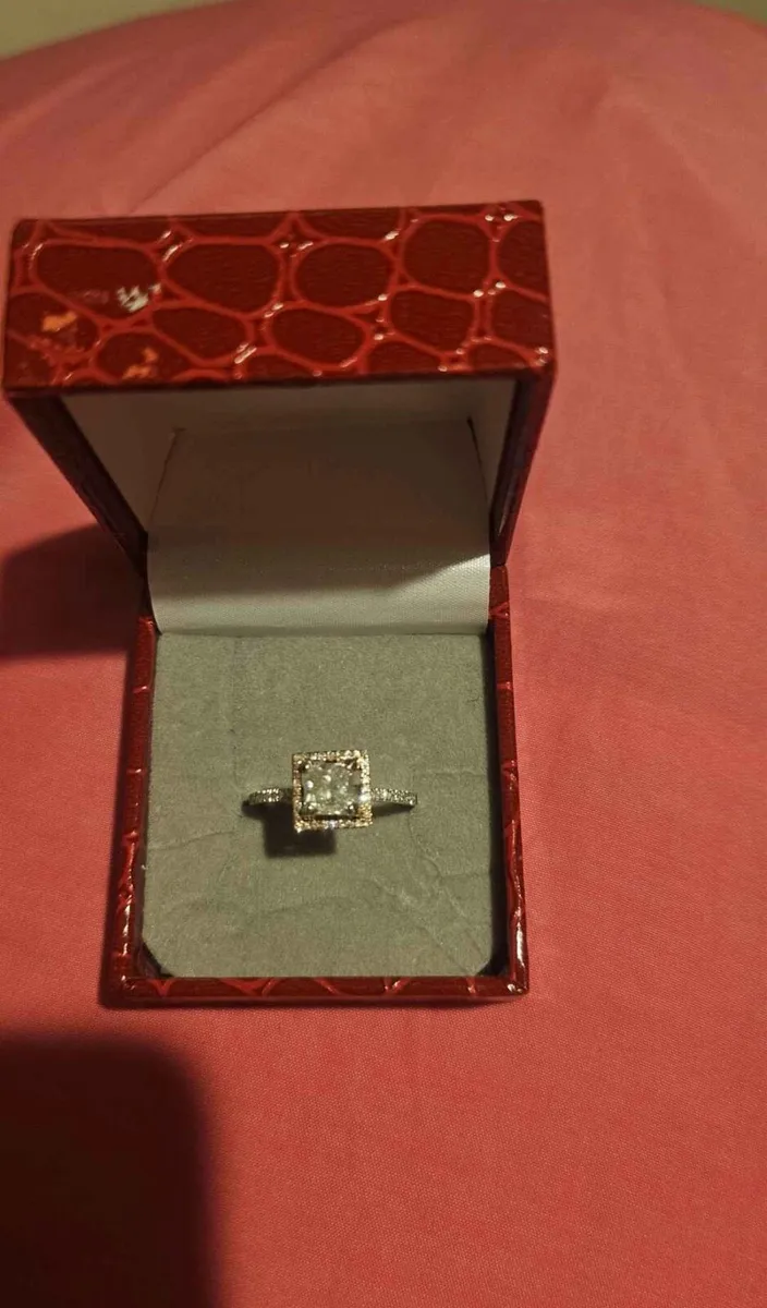 1.03ct diamond ring F/l1 1.23ctw 10ct Gold New - Image 4