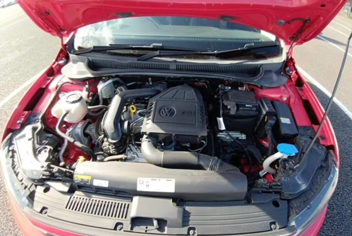 Volkswagen Polo 2018 | Automatic | 42,000 km | - Image 3