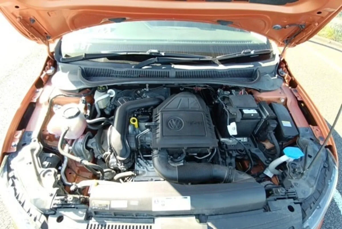 Volkswagen Polo 2019 Highline | Automatic | TSI - Image 3