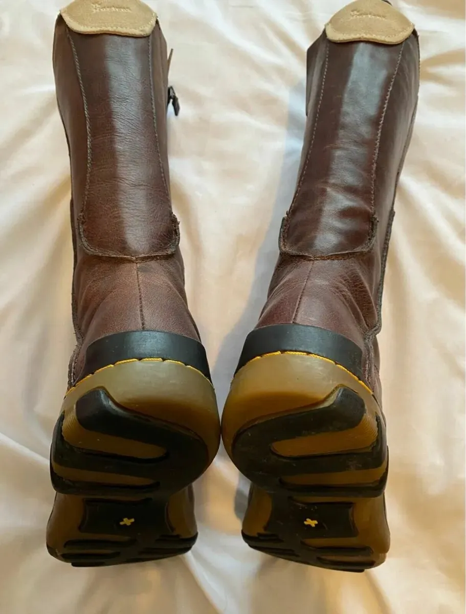 Dr Martens Authentic Leather Brown Boots Size 41/7 - Image 2