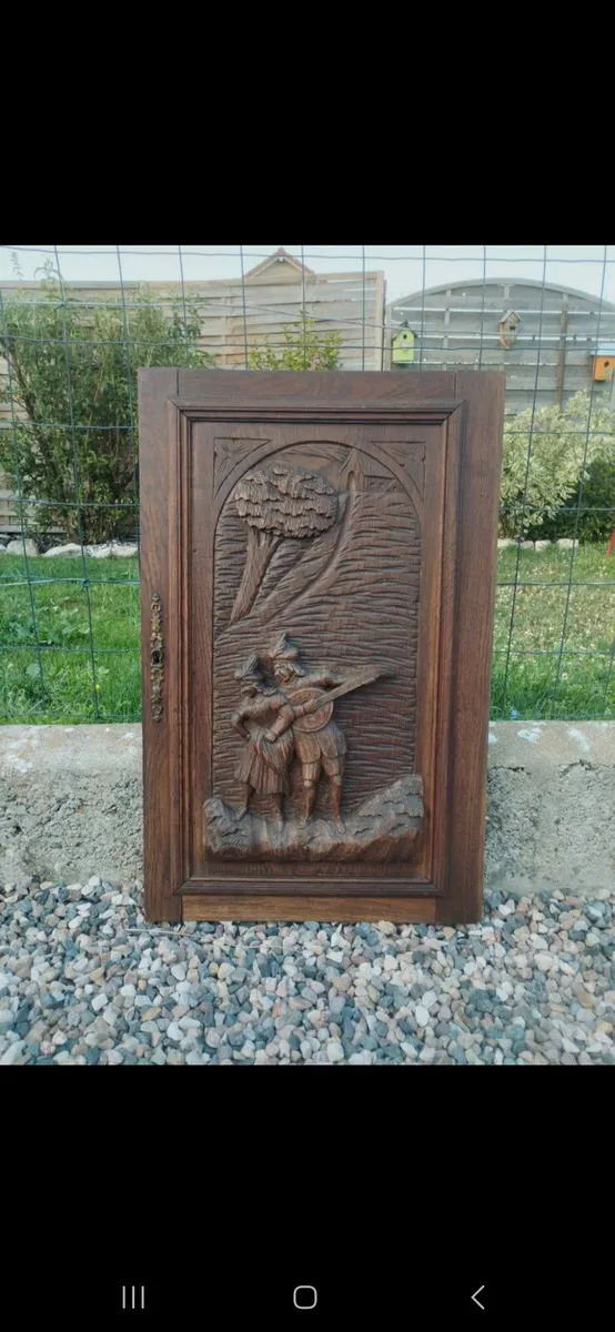 Woid sculpted frame postage possible