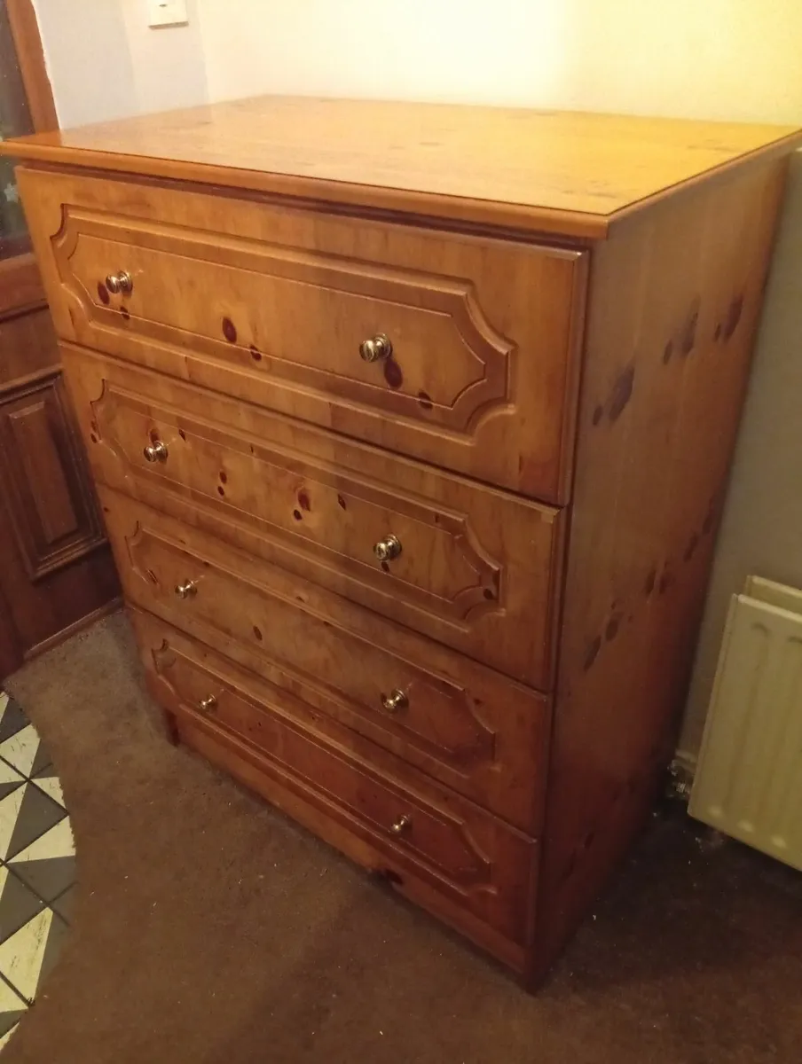 Solid Quality Huge chest of drawers - Image 2