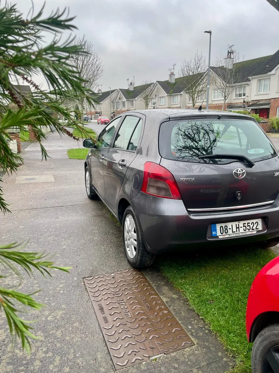 Yaris TR NCT and TAX 2350€ - Image 3