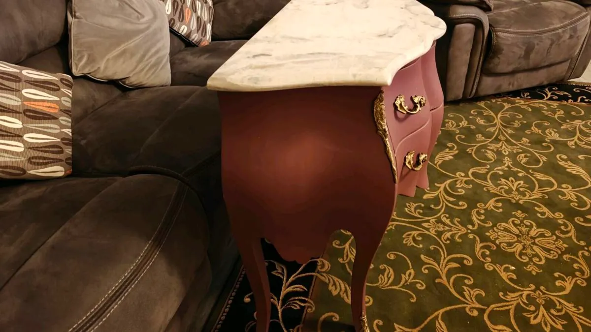 Chest of drawers - Image 2