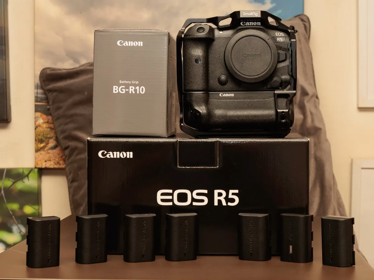 Canon Eos R5 - Image 1