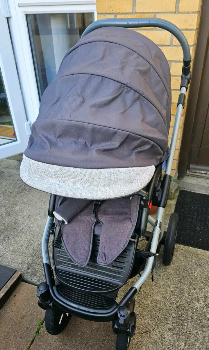Baby Stroller - Free to take - Image 2