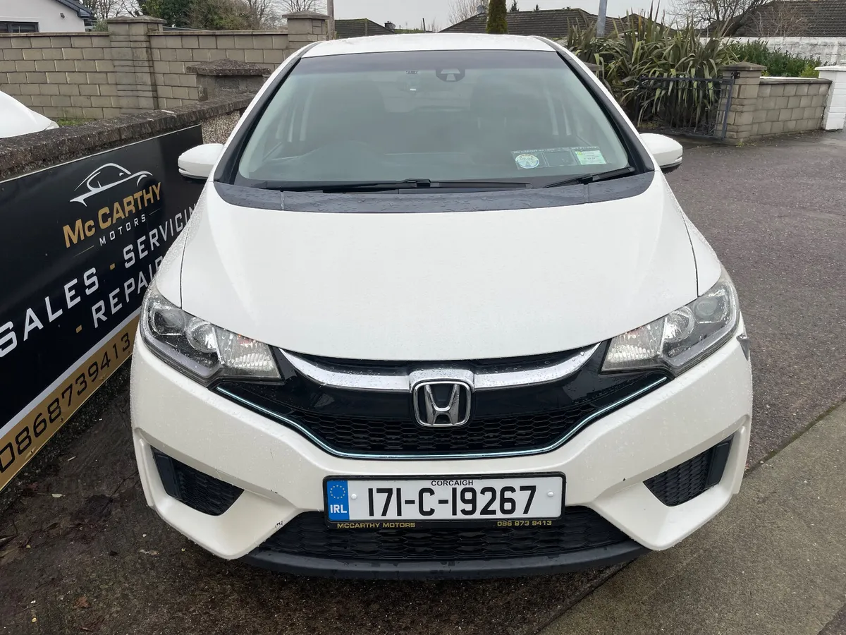 Honda Fit Hybrid - Image 4