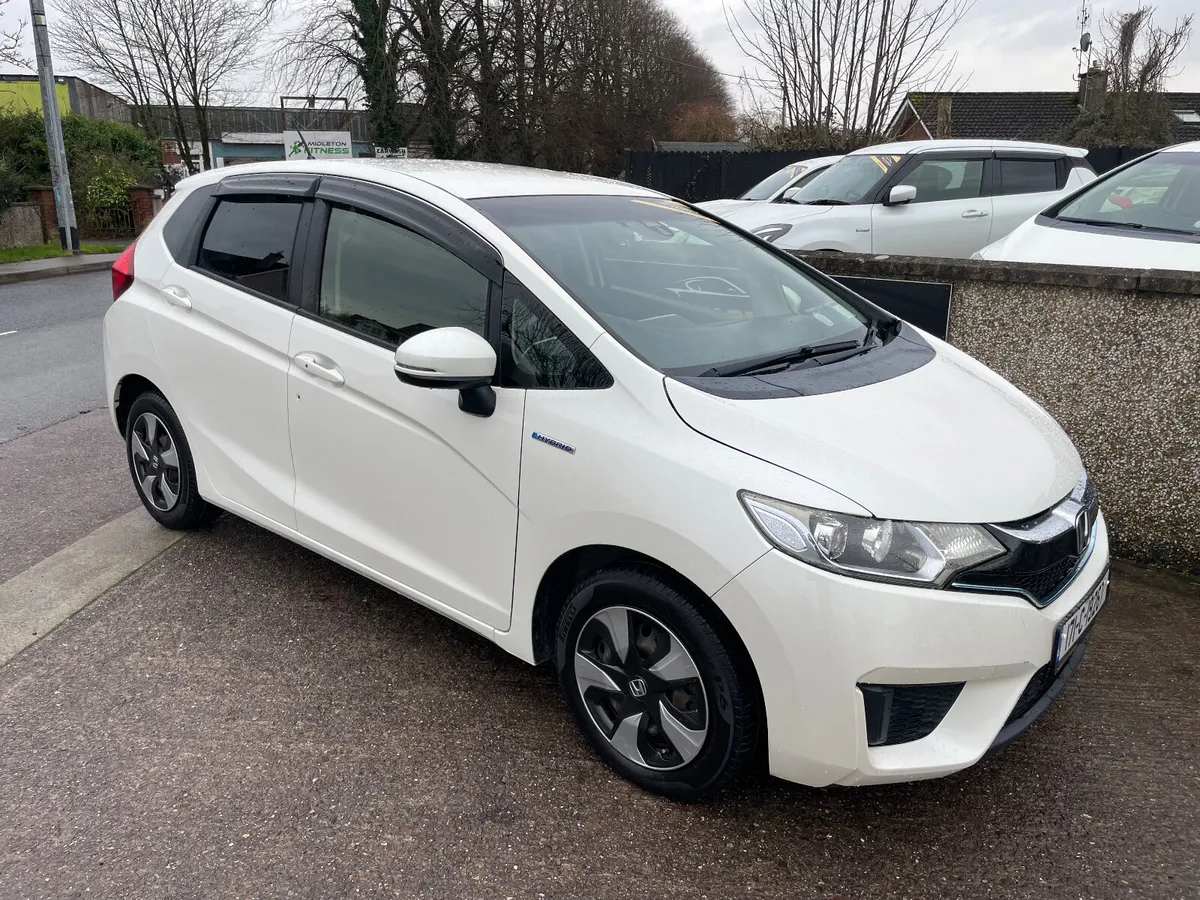 Honda Fit Hybrid - Image 1