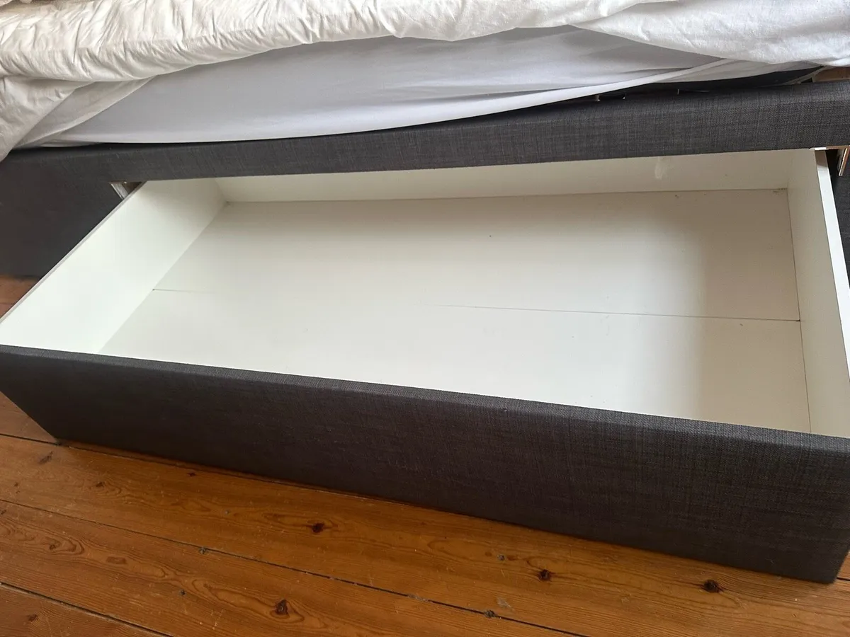 Single bed with storage drawer and mattress - Image 3