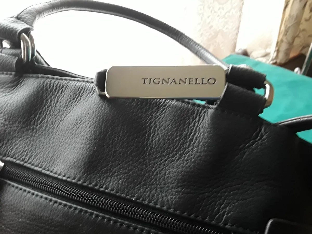 Brand new ladies black leather designer handbag - Image 2