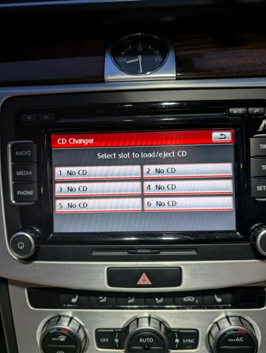 VW MULTIMEDIA - Image 2