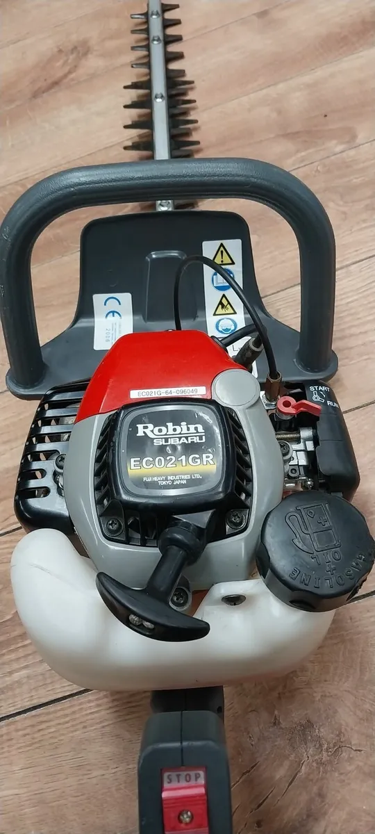 Robin hedge trimmer - Image 3