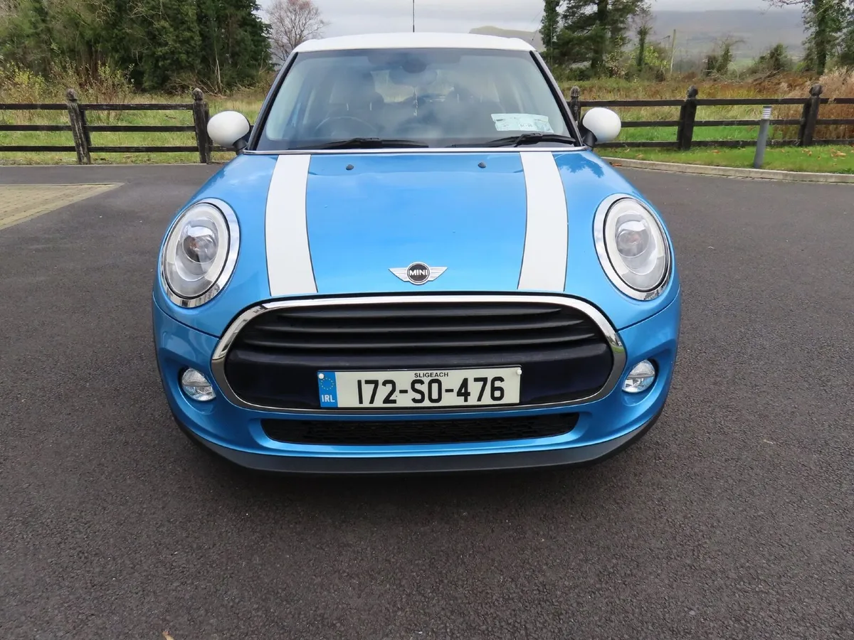 Mini Cooper 2017 - Image 1