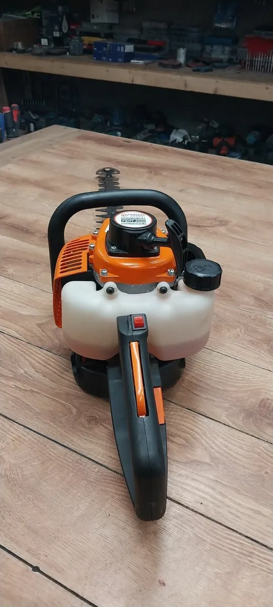 Parker hedge trimmer - Image 1