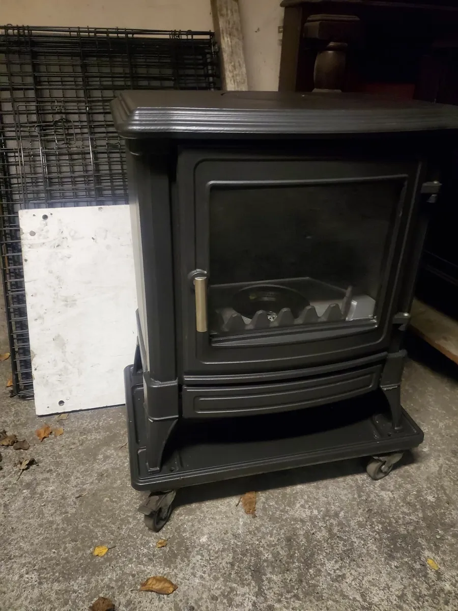 Nestor Martin S21 oil stove 6kw fully serviced - Image 2