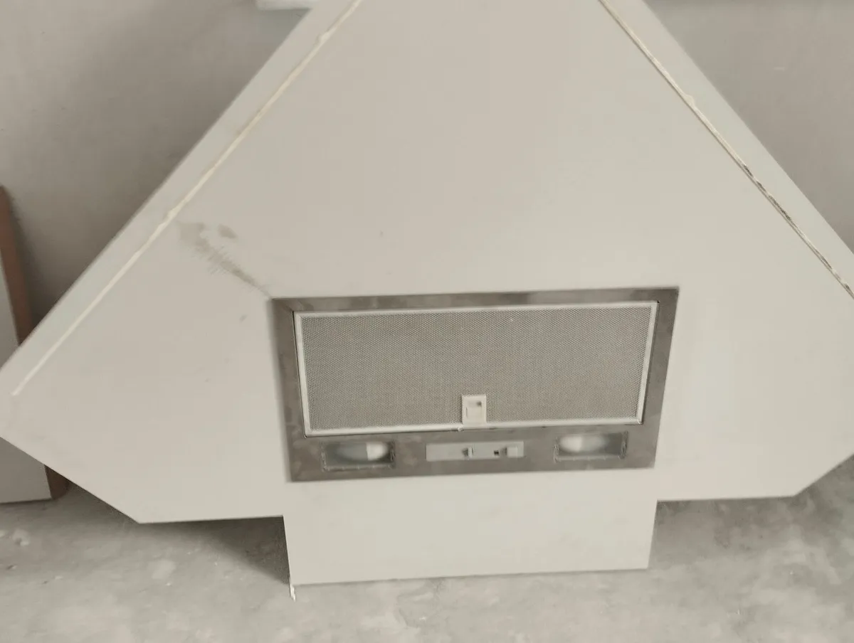 Kitchen extractor - Image 2
