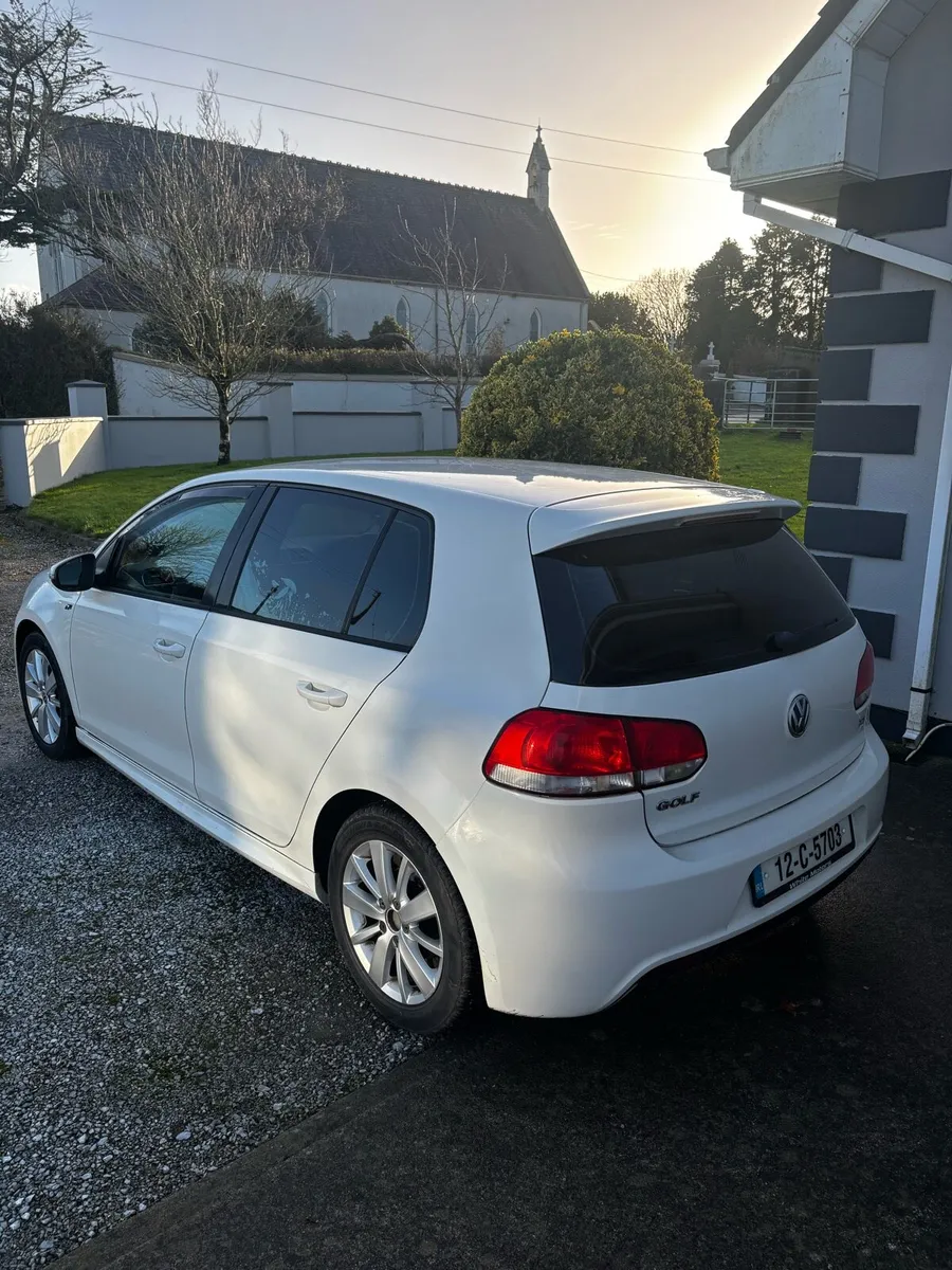 2012 VW Golf **NEW WATER PUMP & TIMING BELT* - Image 3