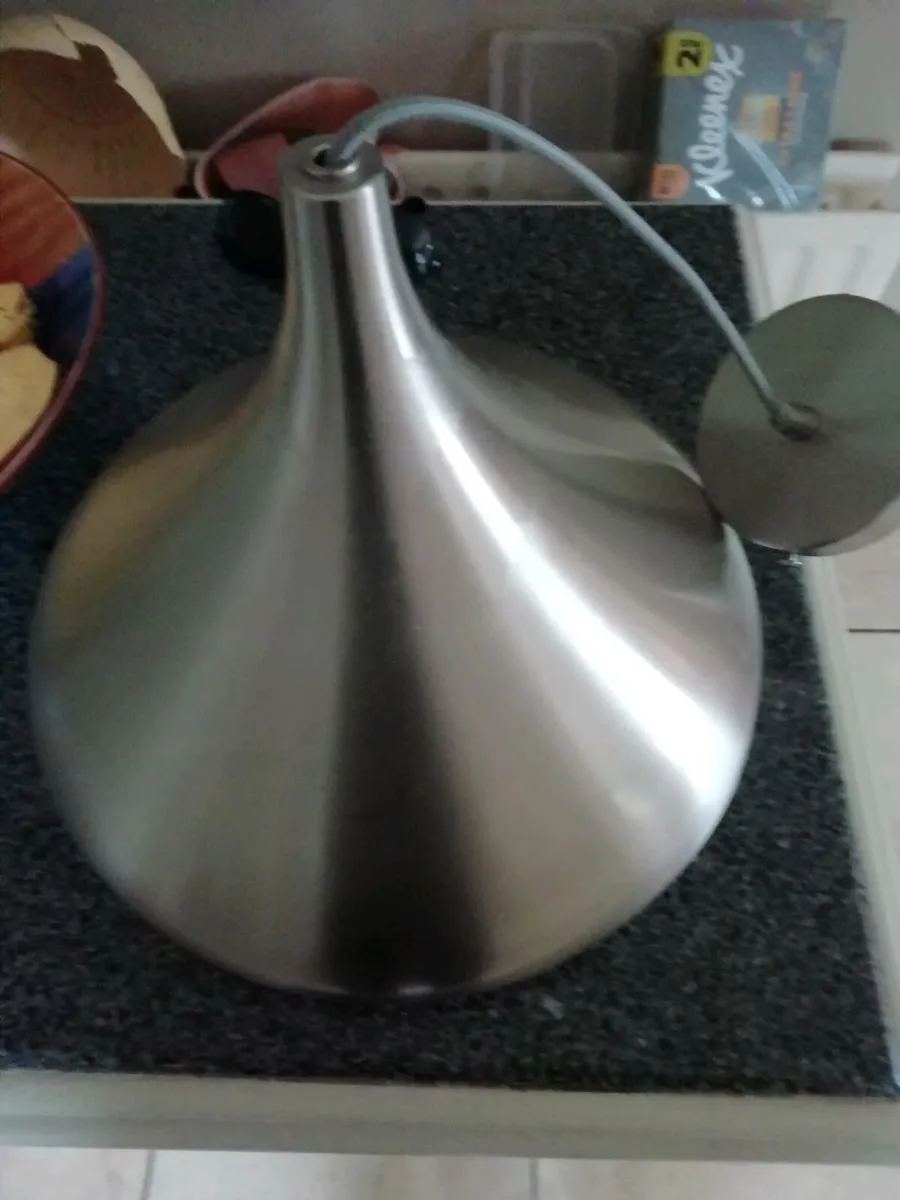 2 lamp shades - Image 2