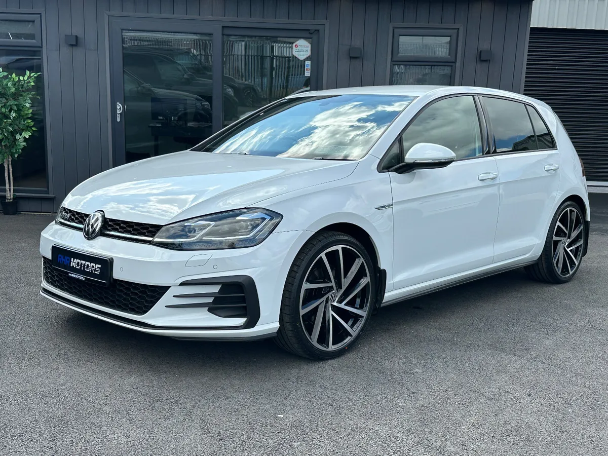 2017/171 VOLKSWAGEN GOLF GTD DSG - Image 2