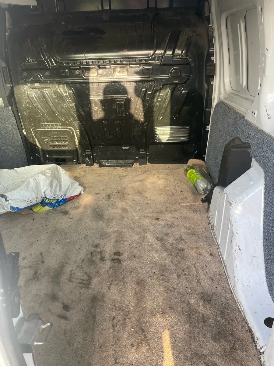 Ford connect - Image 4