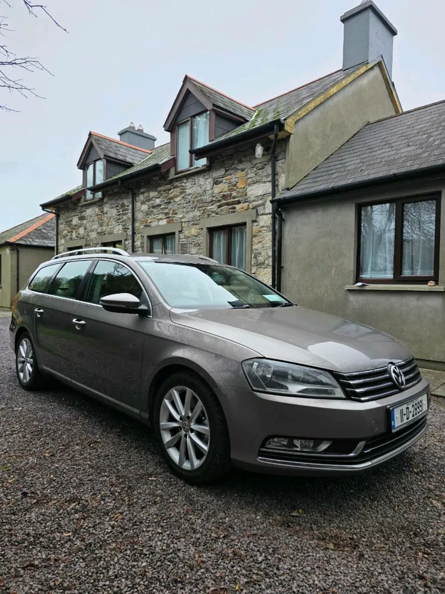 Volkswagen Passat 2.0 - Image 2