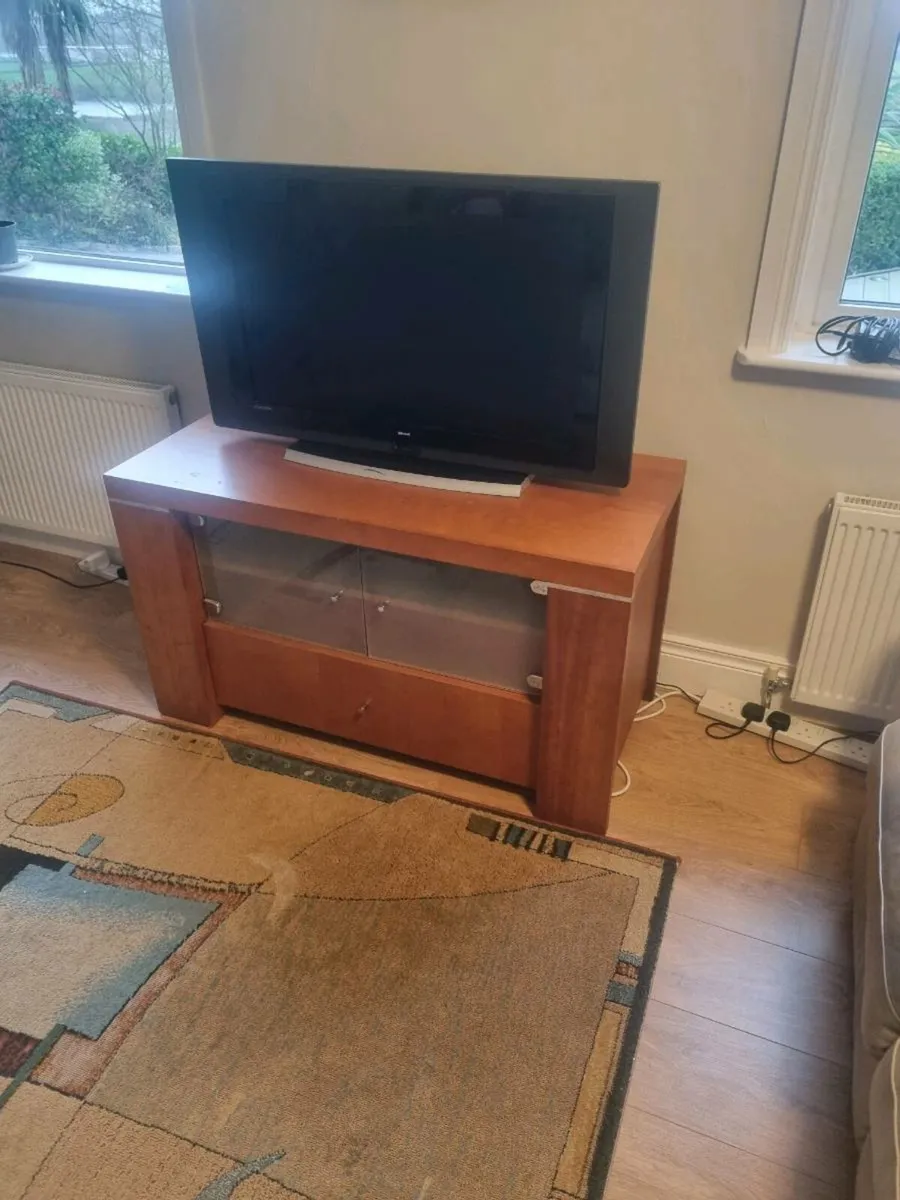 TV STAND - Image 3