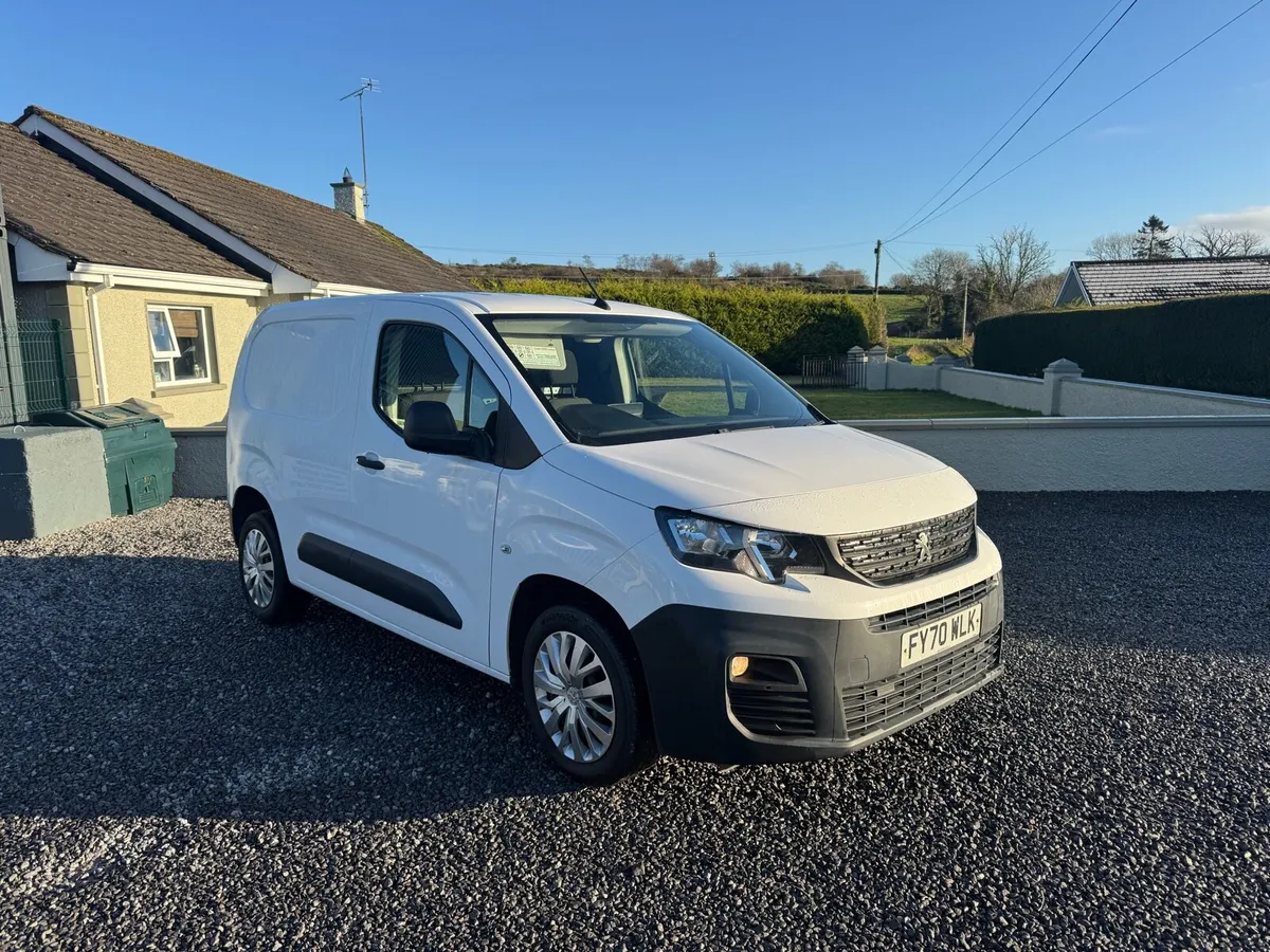2020 Peugeot partner 1.5 hdi professional - Image 1