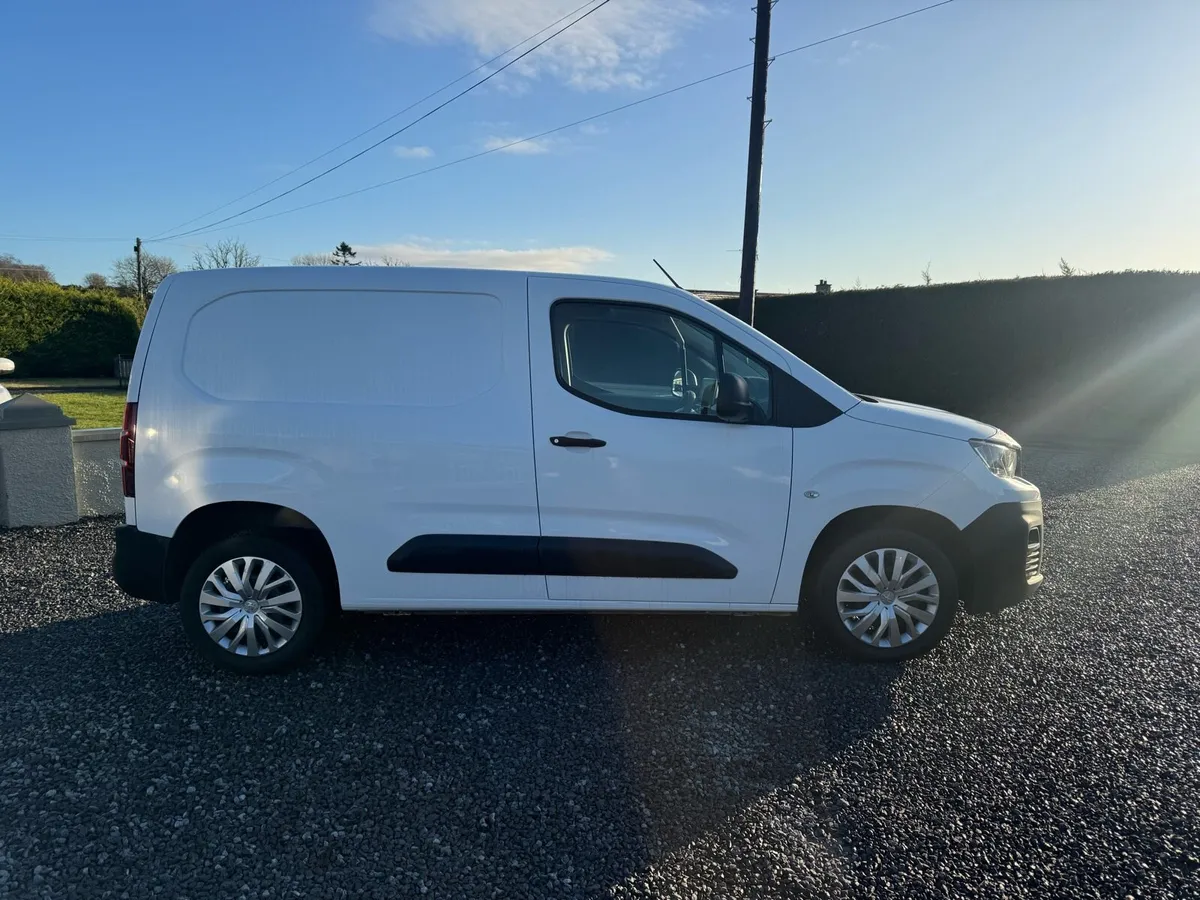 2020 Peugeot partner 1.5 hdi professional - Image 2