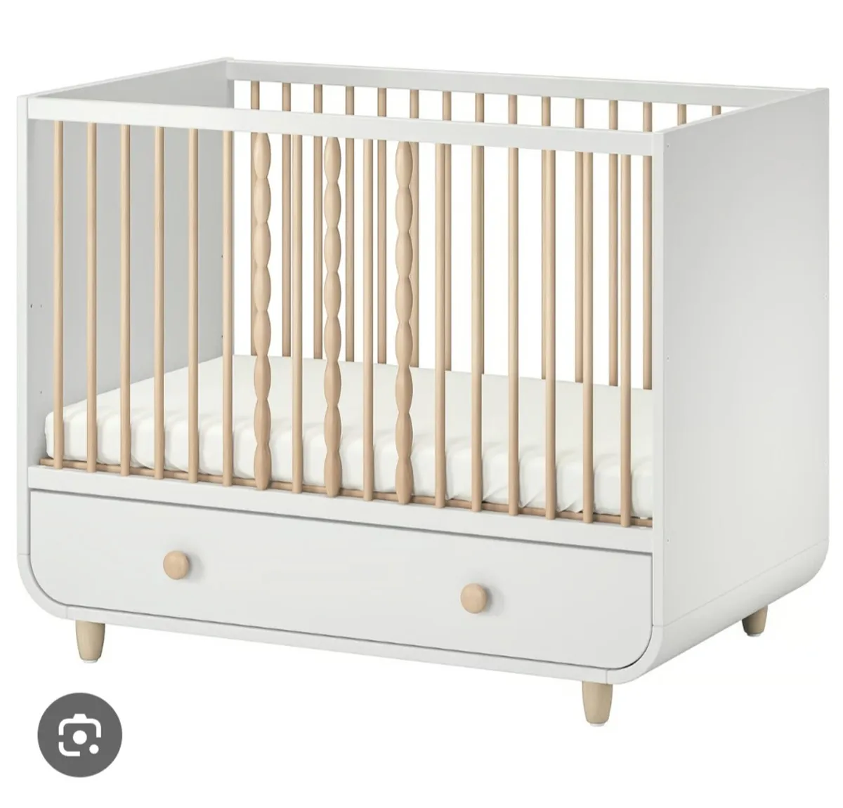 Baby cot/bed - Image 1