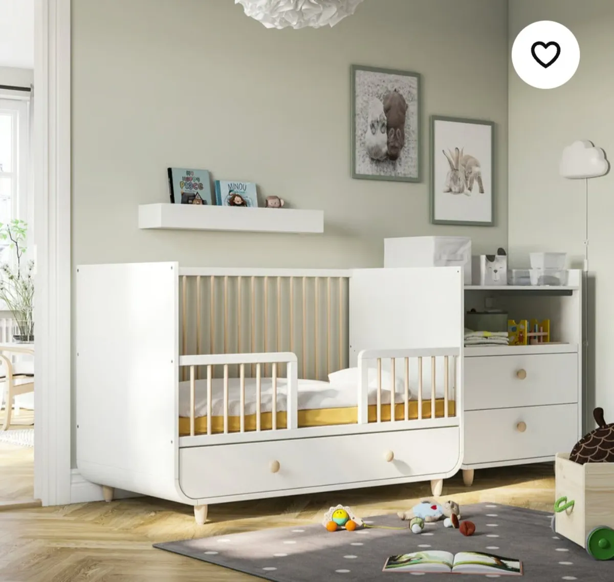 Baby cot/bed - Image 2