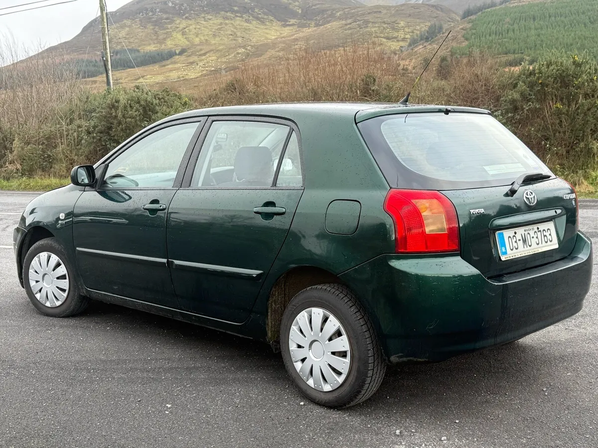 2003 Toyota Corolla - Image 3