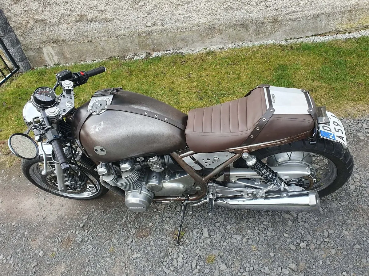 Kawasaki zephyr 750 Cafe racer - Image 4