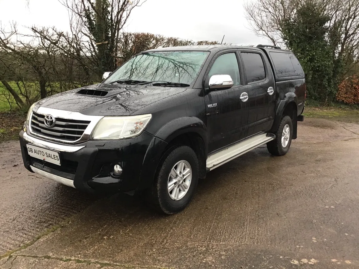 Toyota Hilux - Image 1