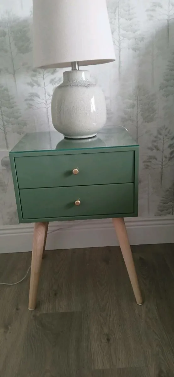 Bedside lockers - Image 3