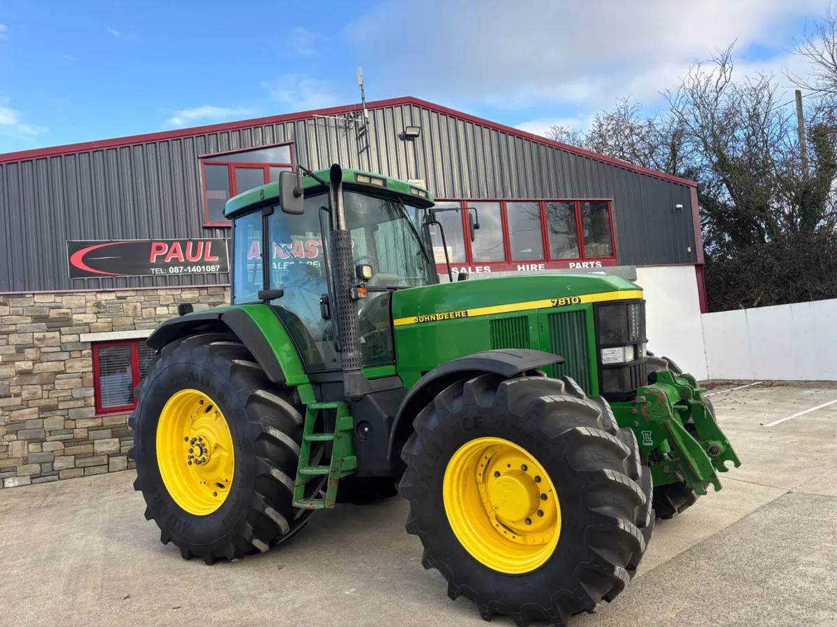 John deere 7810 year 2002 - Image 2