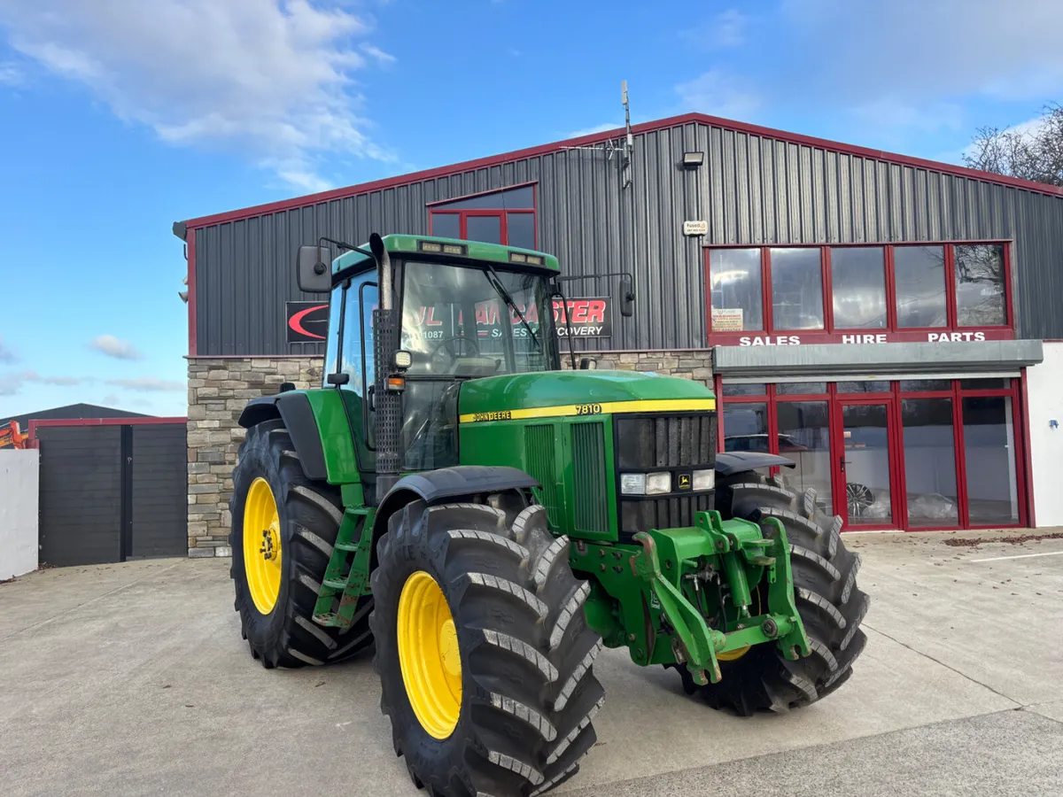 John deere 7810 year 2002 - Image 3