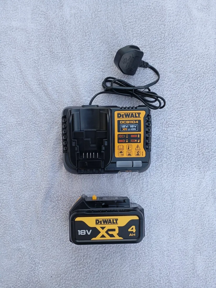 DeWalt Impact Wrench - Image 4