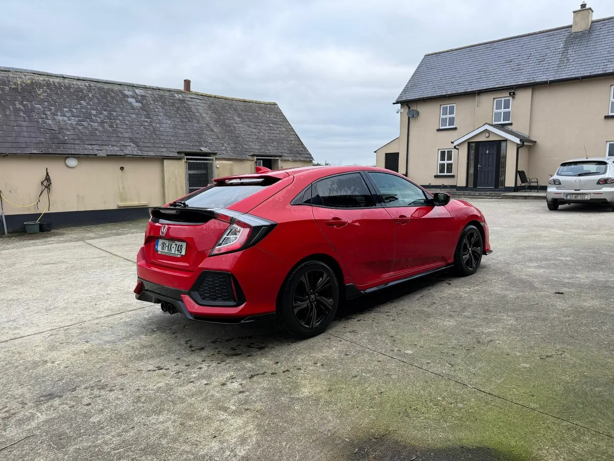 2018 Honda Civic 1.5L - Image 4