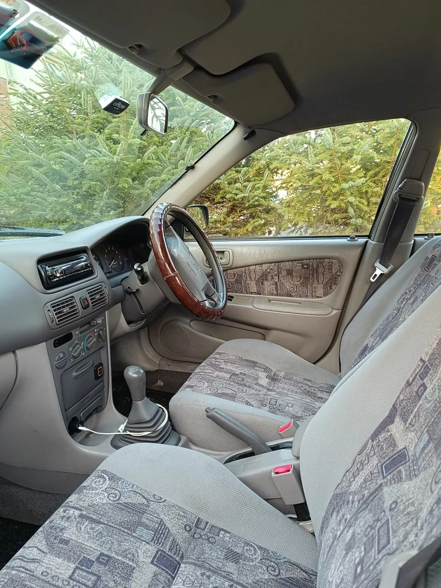 Toyota Corolla 1999 - Image 3