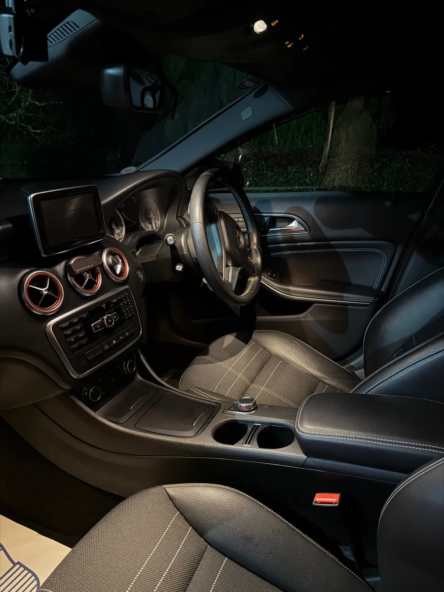 Mercedes A180 1.6L | AUTO | LOW MILES | NCT + TAX - Image 4