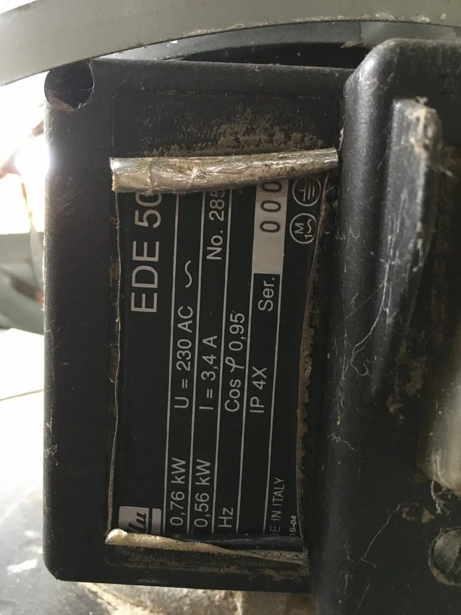 Elu Dust Extractor - Image 2