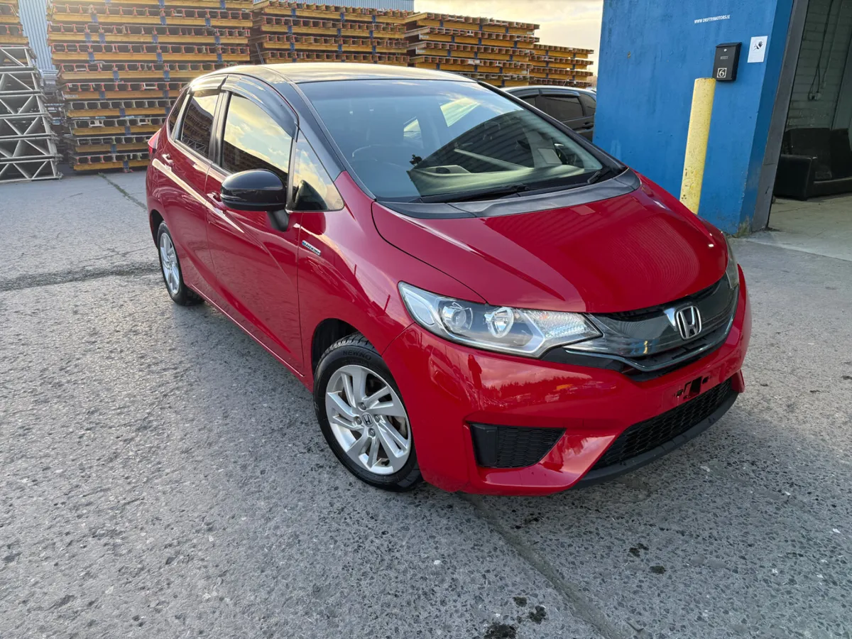 2013 Honda Fit Hybrid Automatic / Leather Spec - Image 1