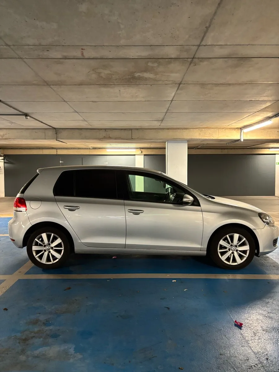 VW GOLF 1.6 TDI LOW MILEAGE - Image 3