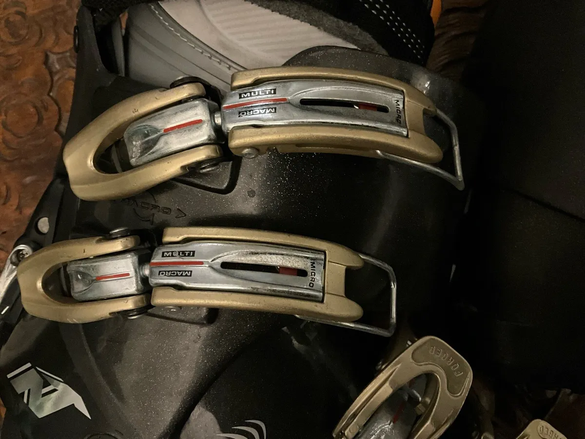 Women’s Ski Boots . Nordica F10.,size 250/255 - Image 3